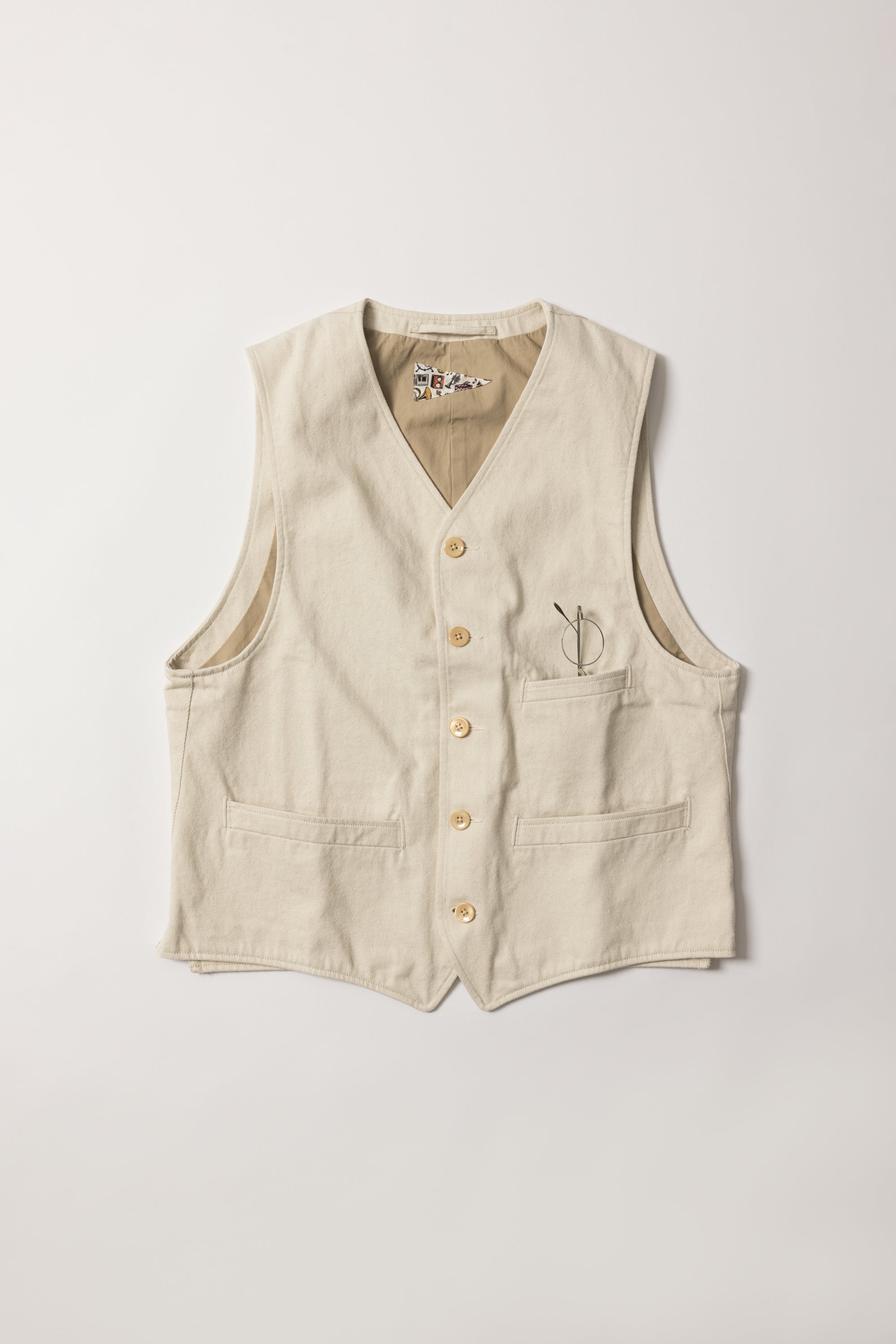 WHITE FR VEST