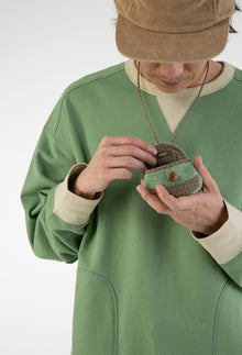 P.W. NOLIA NECK POCKET