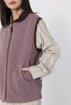 KNIT DECKER VEST
