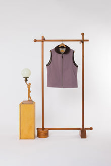 KNIT DECKER VEST