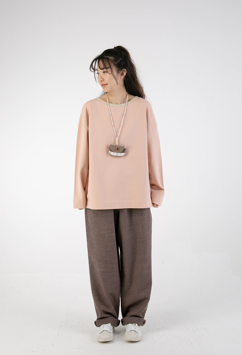 P.W. NOLIA NECK POCKET