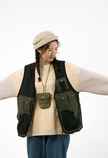 CALEDONIA NECK POCKET